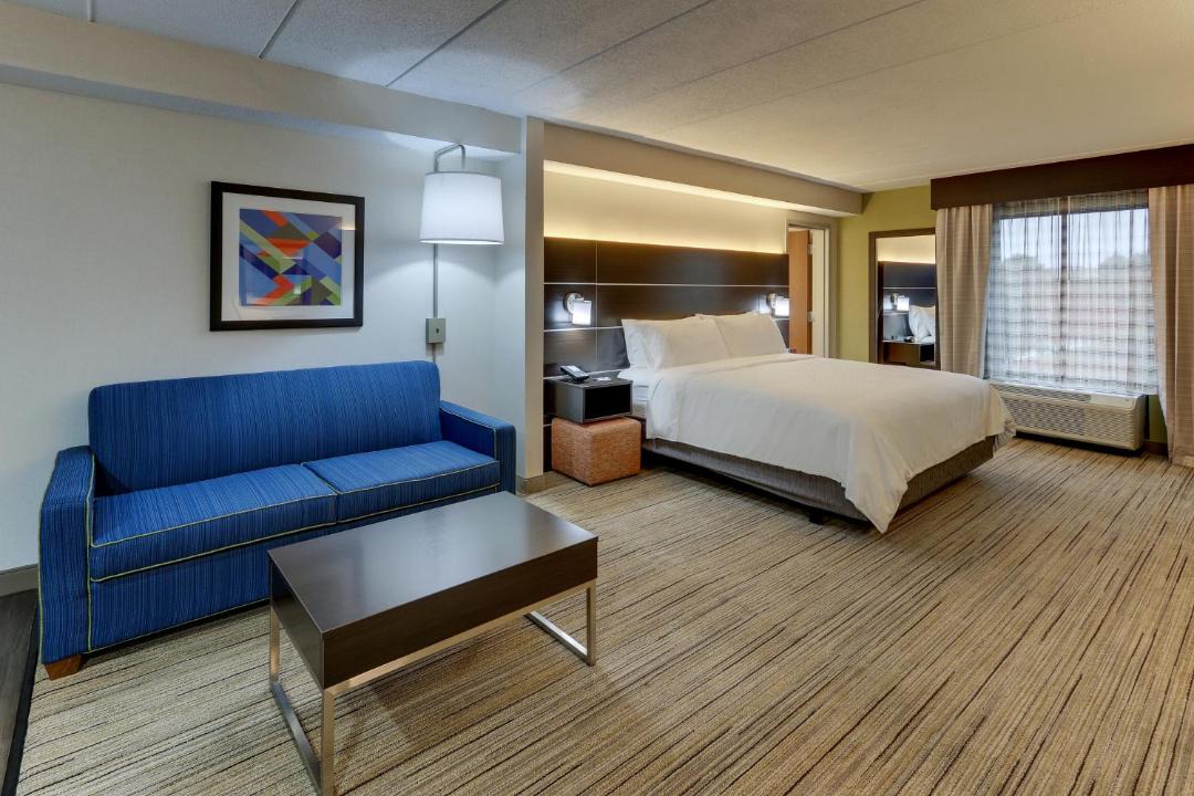 Photo of Bedroom in Troy
