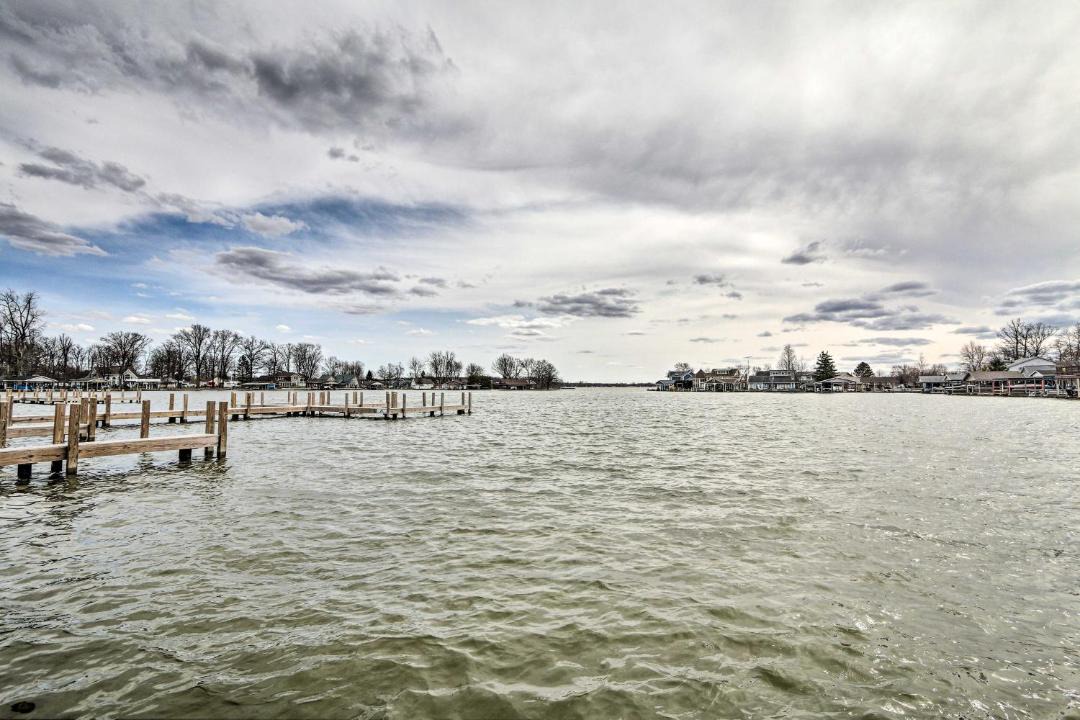 Photo of Others in Lakeview