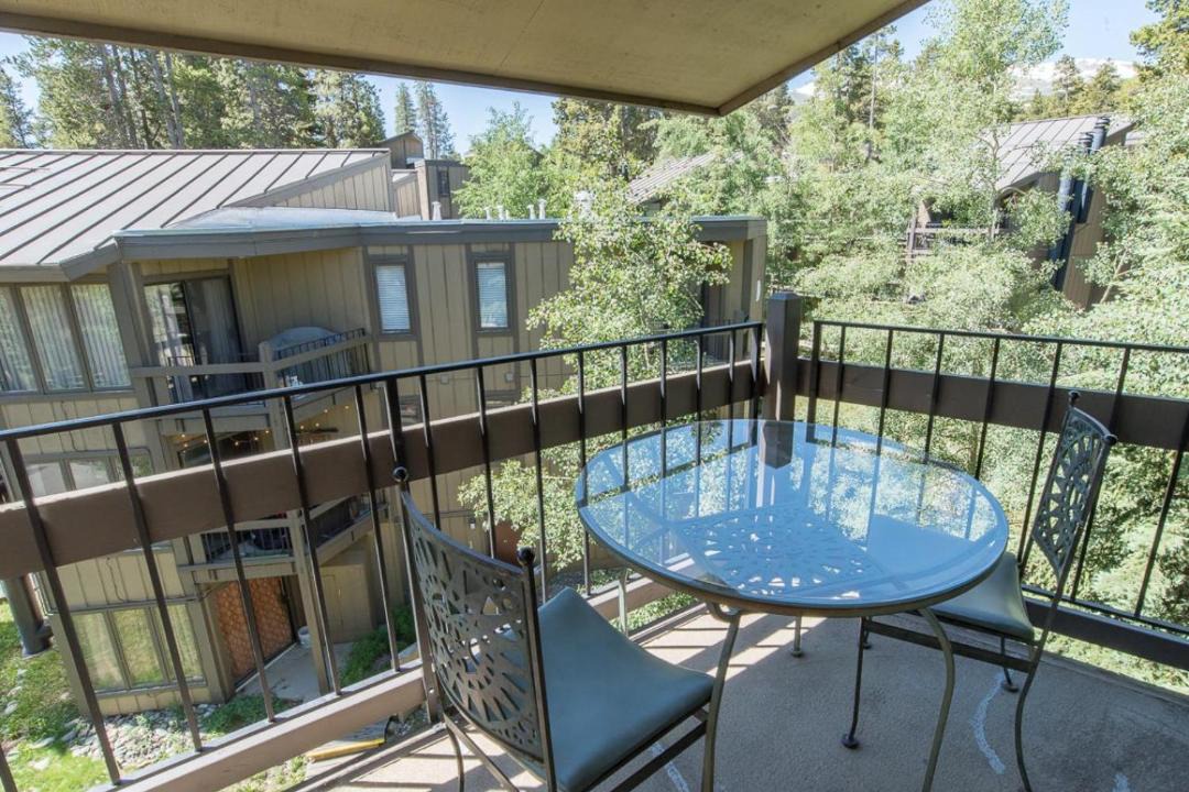 Photo of Patio Balcony in Peak 8