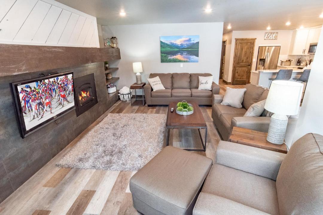 Photo of Livingroom in Historic District