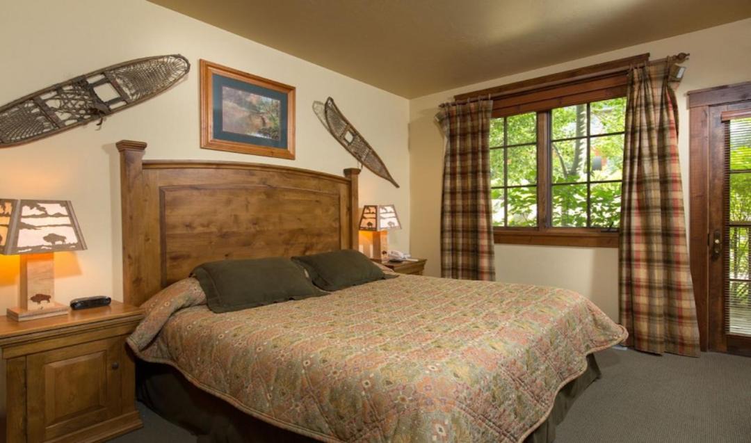 Photo of Bedroom in Jackson