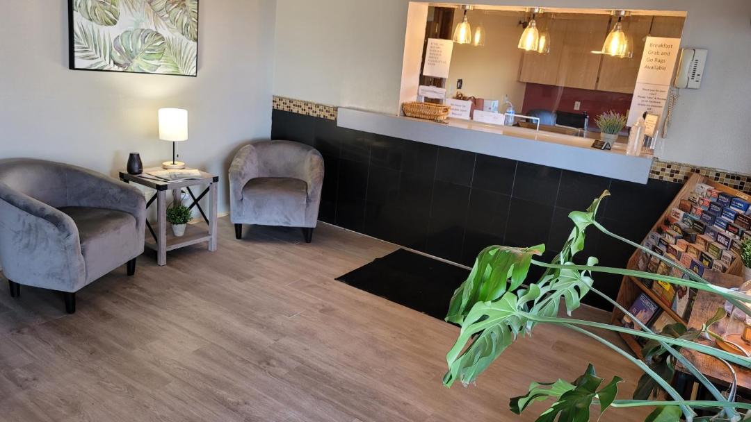 Photo of Livingroom in Evanston