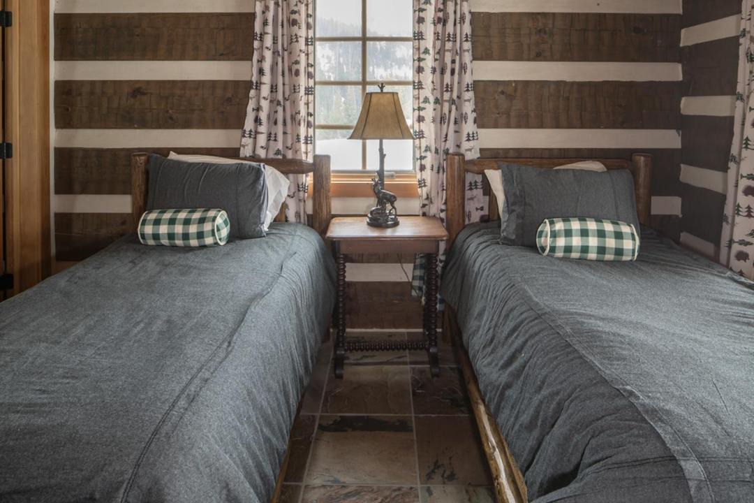 Photo of Bedroom in Spanish Peaks