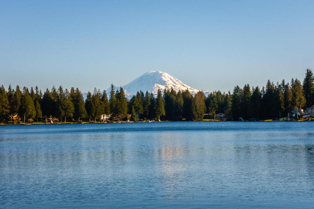 Photo of Outdoor in Lake Morton-Berrydale