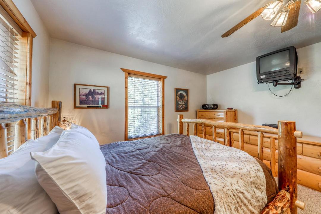 Photo of Bedroom in New Meadows