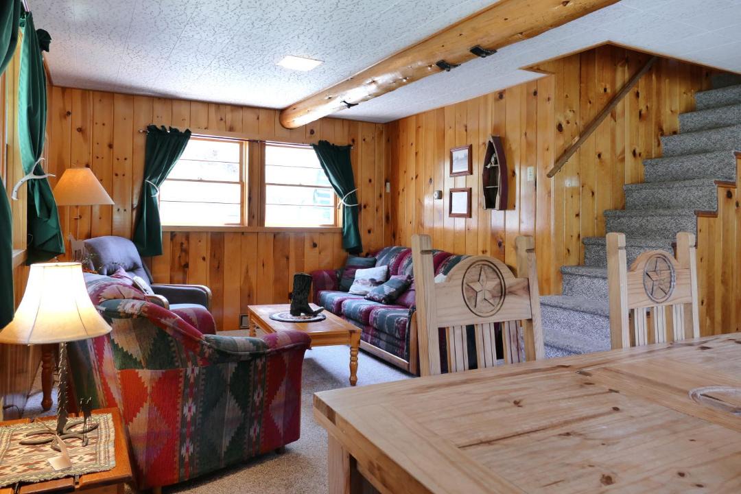 Photo of Others in Wapiti