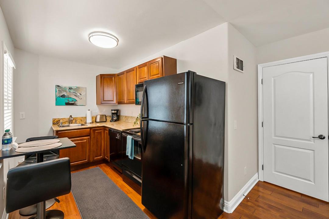 Photo of Livingroom in Cortez Hill