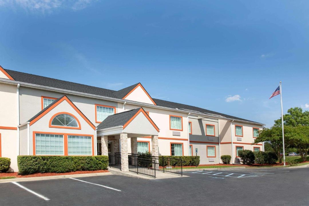 Photo of Buildings in Dentsville