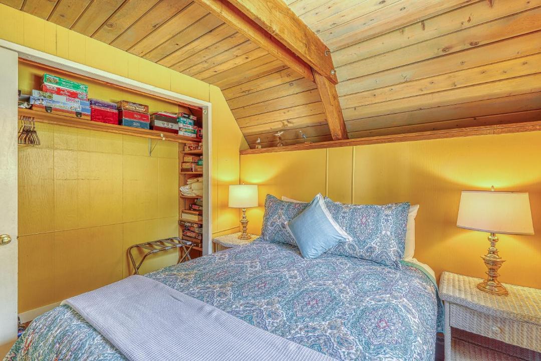 Photo of Bedroom in Anacortes