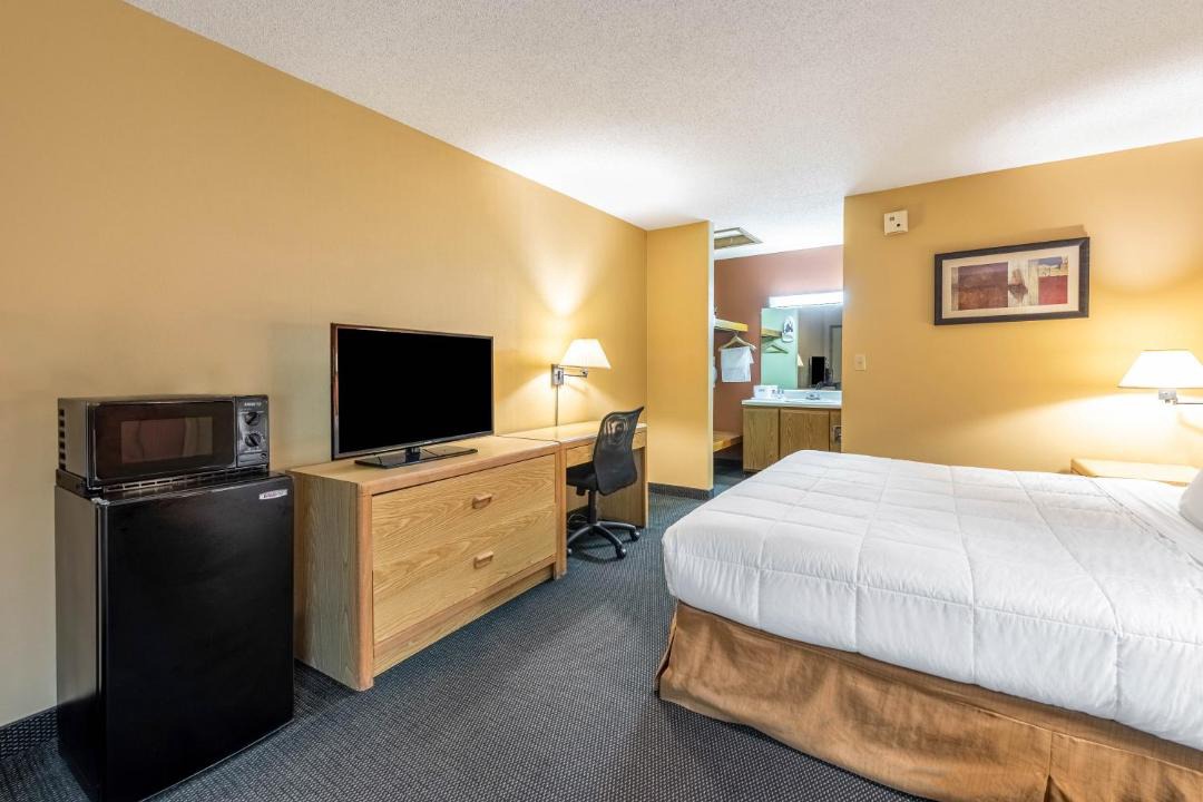 Photo of Bedroom in St. Marys