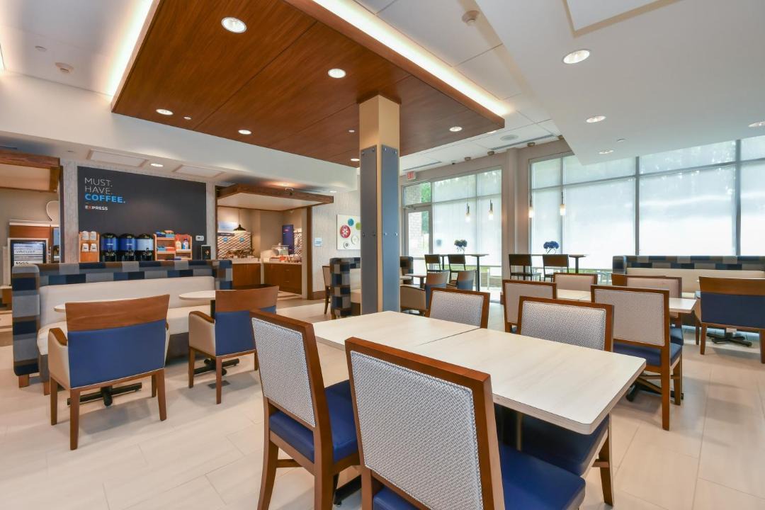 Photo of Others in Ballantyne