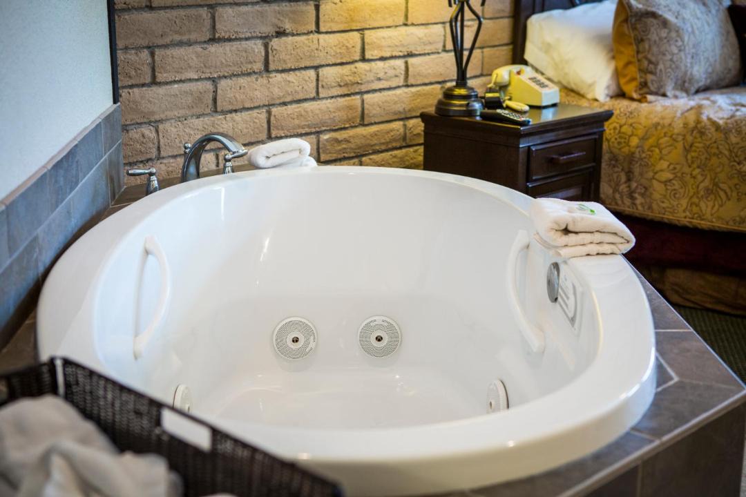Photo of Bathroom in Salmon