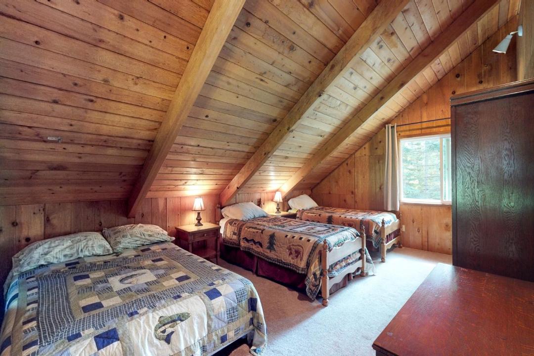 Photo of Bedroom in Elk Meadows