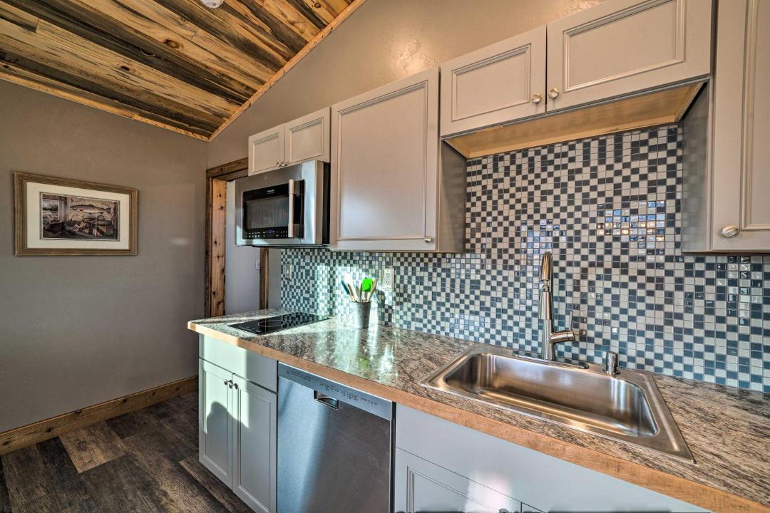 Photo of Kitchen in Livingston