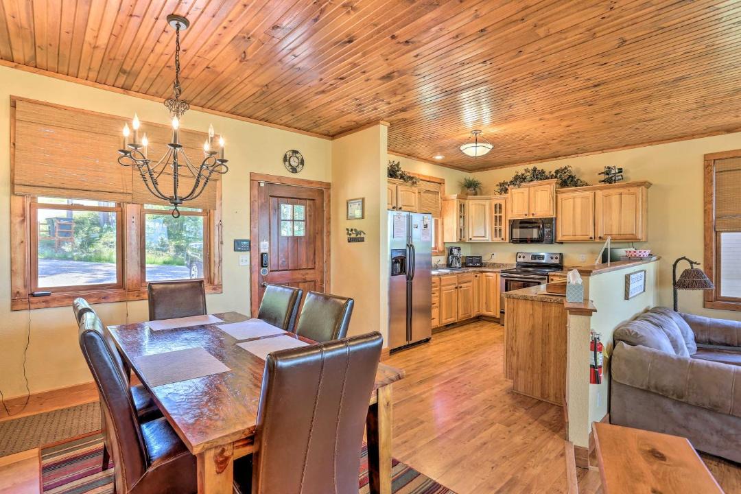 Photo of Livingroom in Lead