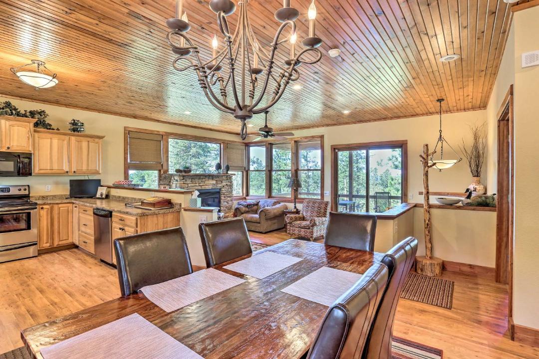 Photo of Livingroom in Lead