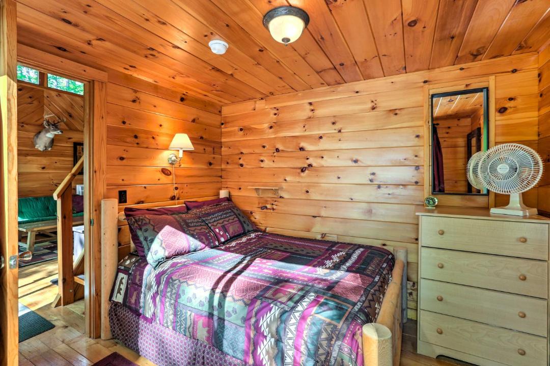 Photo of Bedroom in Carbon Hill
