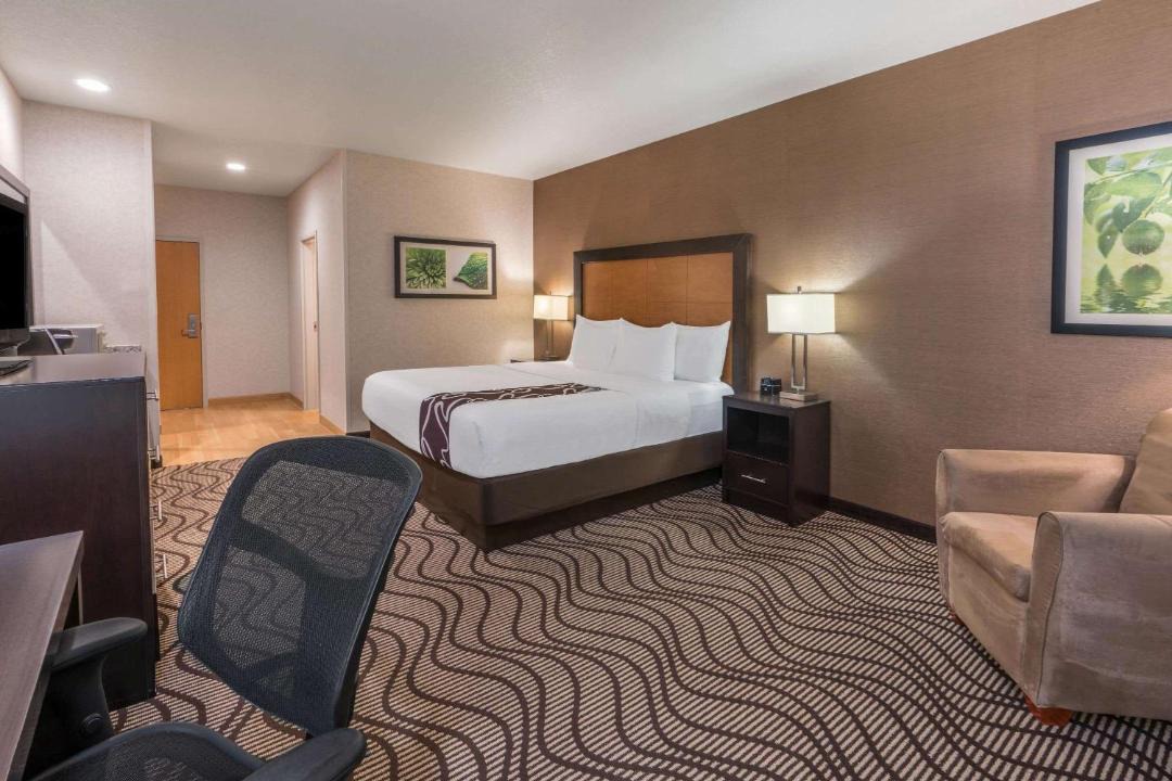 Photo of Bedroom in Ammon