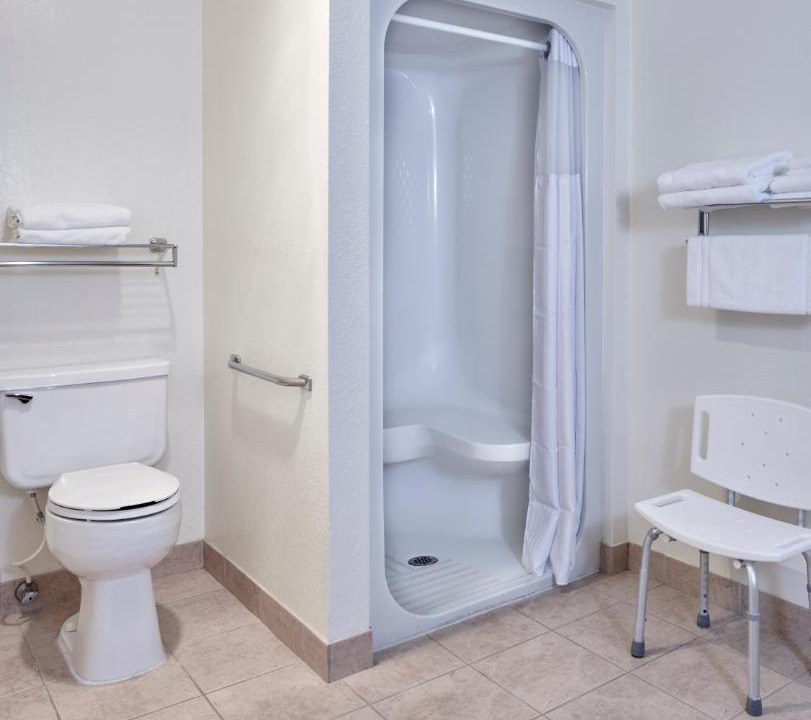 Photo of Bathroom in Gardiner