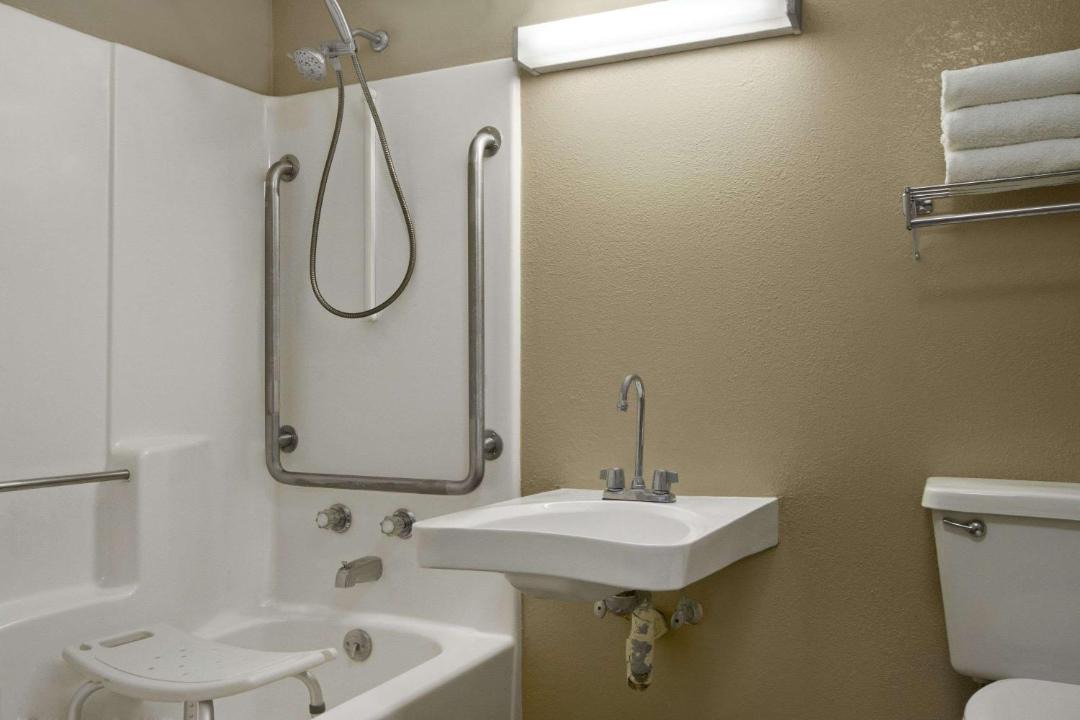 Photo of Bathroom in Tupelo