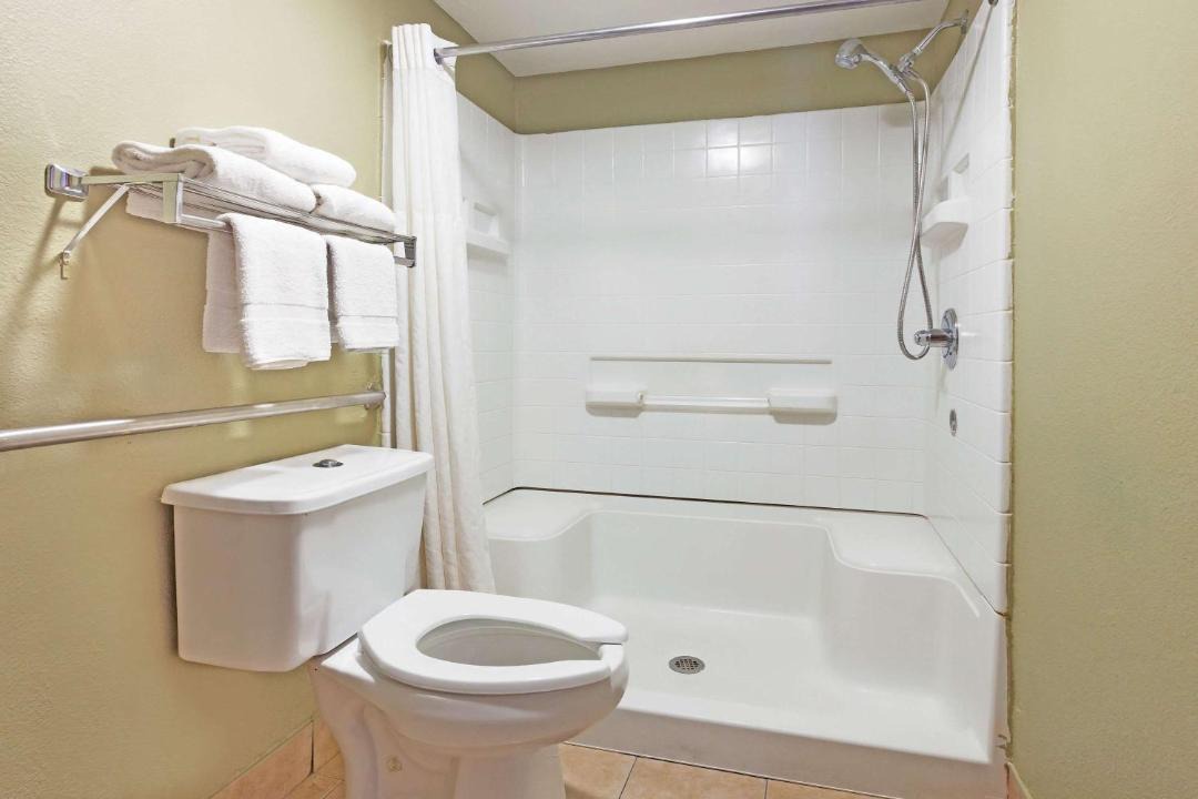Photo of Bathroom in Sulphur