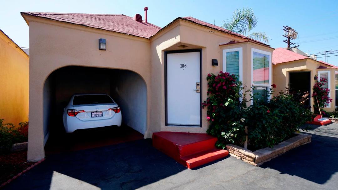 Photo of Others in Studio City