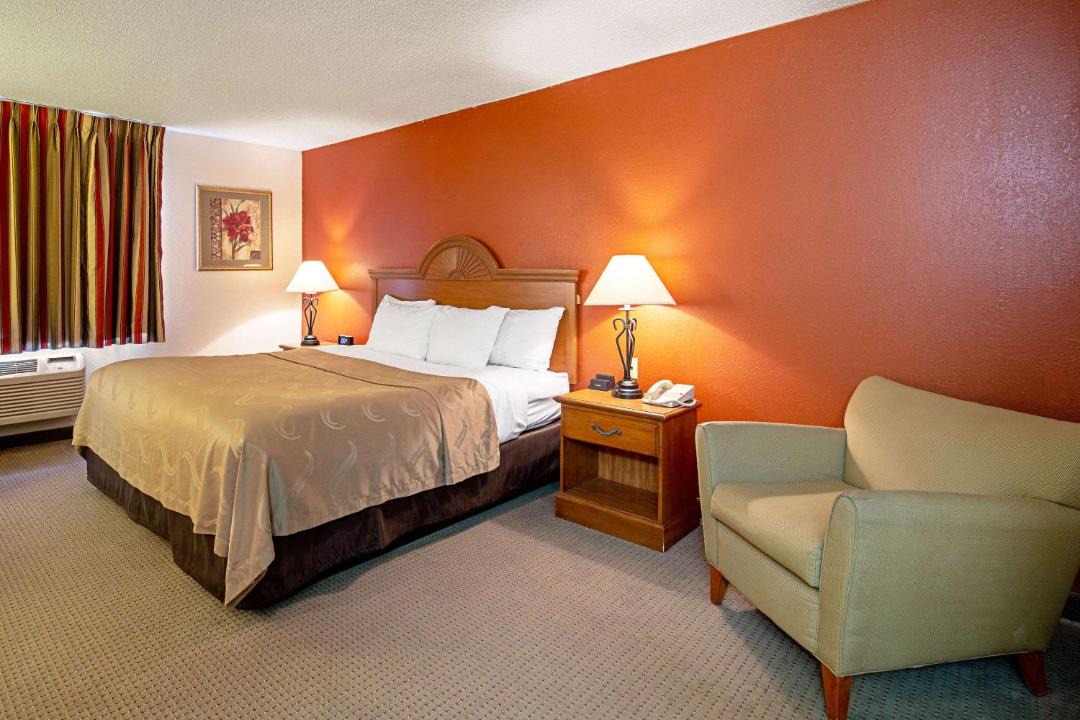 Photo of Bedroom in Aberdeen