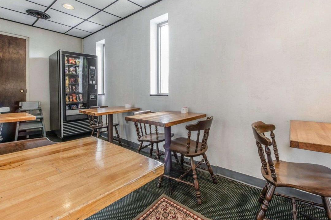 Photo of Livingroom in Altoona