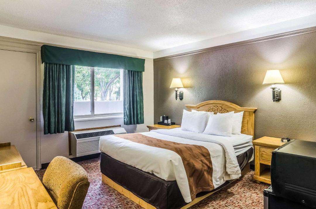 Photo of Bedroom in Buffalo