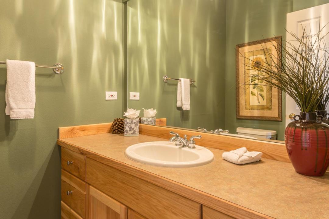 Photo of Bathroom in Saddle Ridge