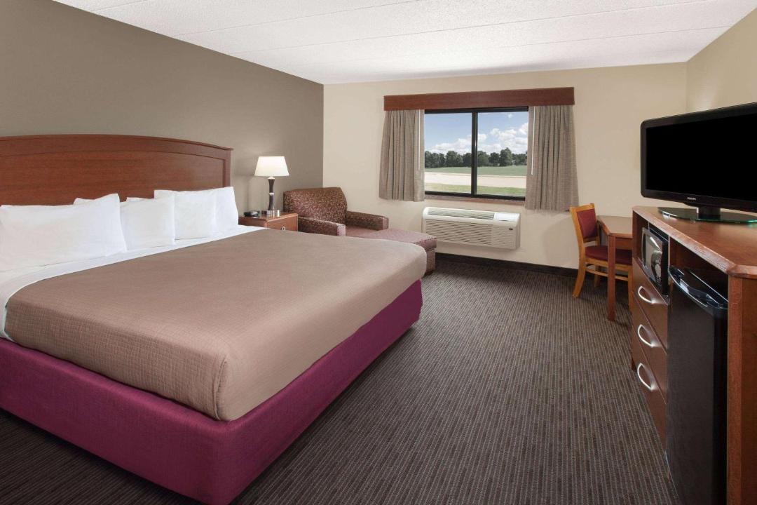 Photo of Bedroom in Grundy Center