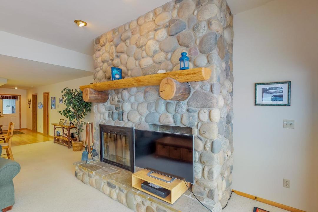 Photo of Others in Big Sky Meadow Village