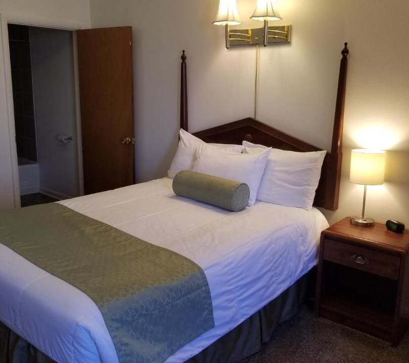 Photo of Bedroom in Lovell