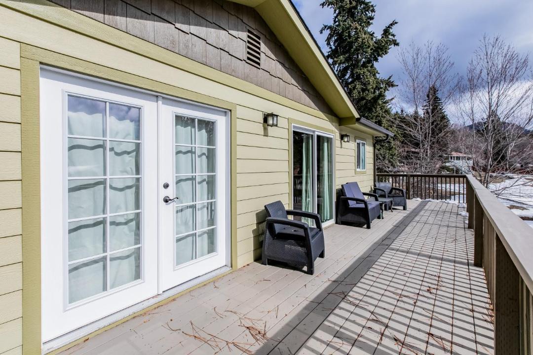 Photo of Patio Balcony in Woods Bay