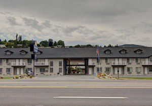 Days Inn & Suites by Wyndham Lolo