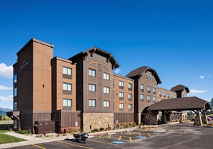 Country Inn & Suites by Radisson, Kalispell, MT - Glacier Lodge