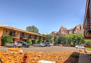 Bumbleberry Inn