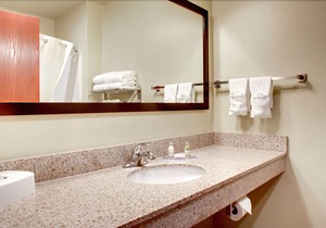Cobblestone Inn & Suites - Carrington