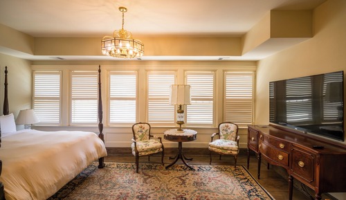 Aster Room