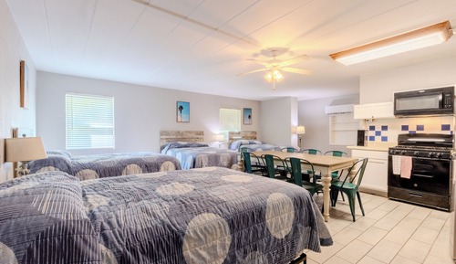 Quadruple Room, Multiple Beds, Non Smoking, Kitchen