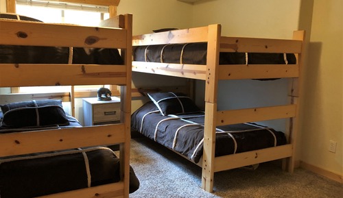 Basic Shared Dormitory, Non Smoking (Bed in Mixed Dorm in Lodge)