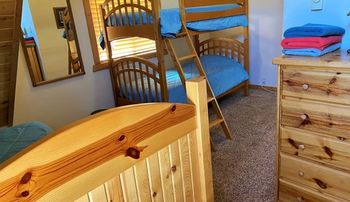Basic Triple Room, Multiple Beds, Non Smoking, Balcony
