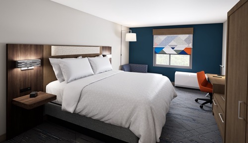 Standard Room, 1 King Bed, Accessible (Communication, Roll-In Shower)