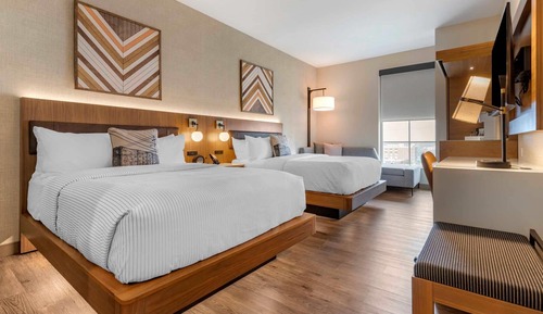 Room, 2 Queen Beds, Accessible, Non Smoking