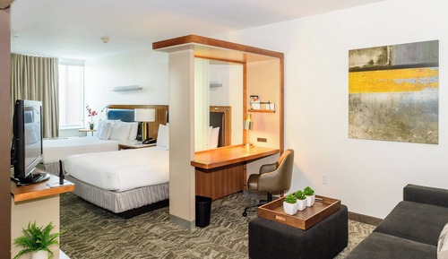 Suite, Multiple Beds, Hearing Accessible