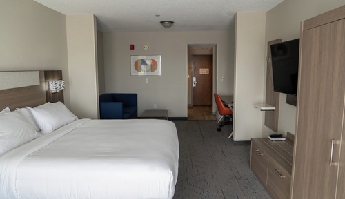Standard Room, 2 Queen Beds, Accessible Bathtub (Communications)