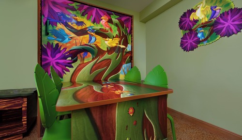The Lion King Family Suites. Wheelchair accessible with roll-in shower and option for hearing access