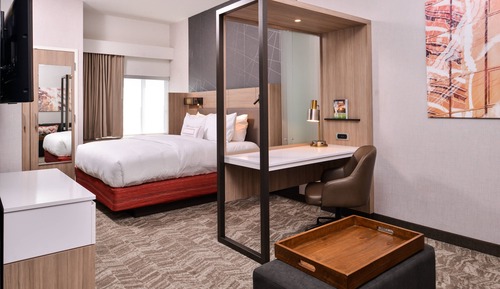 Suite, Multiple Beds, Hearing Accessible