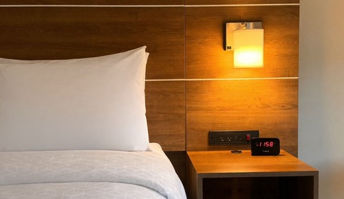 Standard Room, 1 King Bed