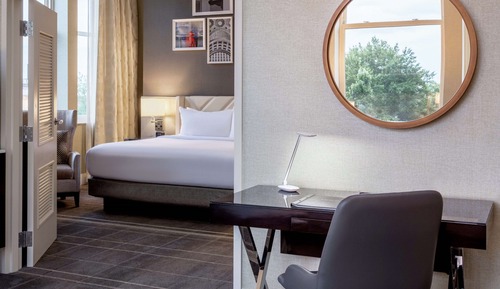 Suite, 1 Bedroom, Accessible, Bathtub